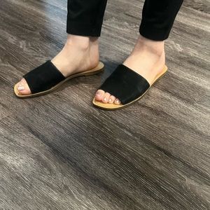 Suede black slides